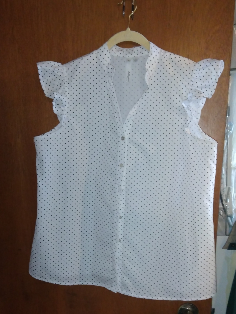 NY Collection White Button-Front Polka Dot Ruffle Sleeve Top